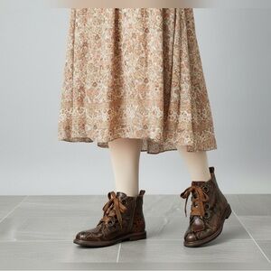 NWOT (Anthro) Kelsi Dagger Brooklyn LOVER Lace Up Booties, Espresso Snake